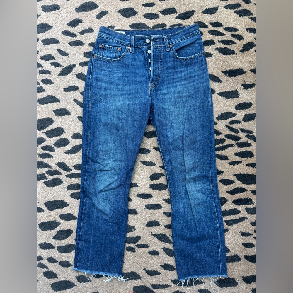 26x26 Levi’s 501 cropped jeans